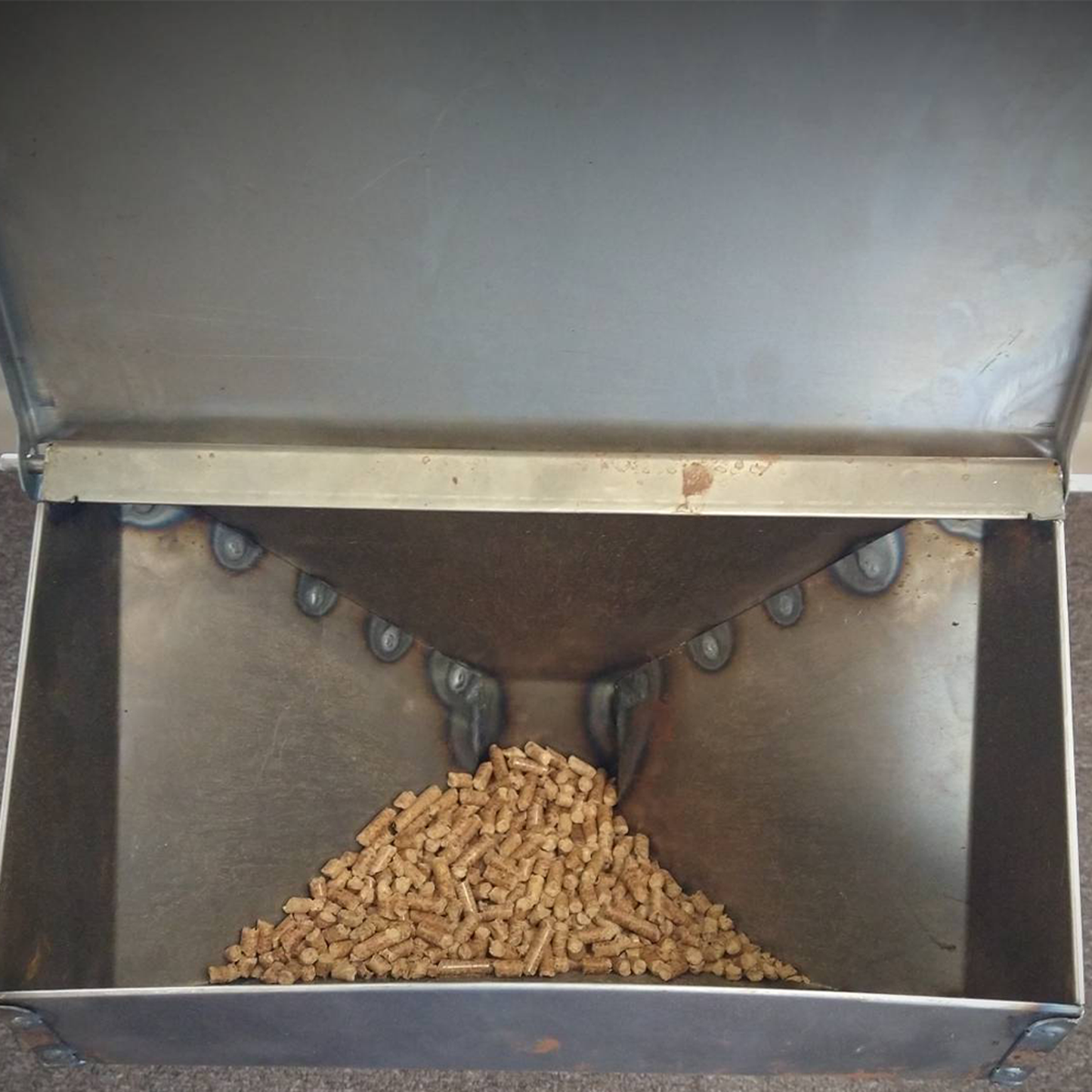 Long-Burn Pellet Hopper for Rocket Stove Model 50 BMG